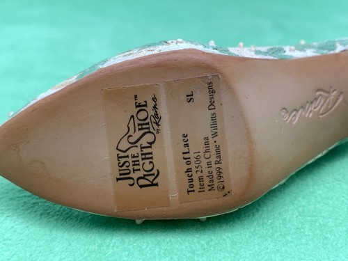 Just the Right Shoe By Raine OR Nostalgia If The Shoe Fits YOU CHOOSE 1998-2002 - Picture 346 of 410