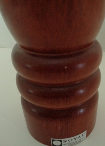 Vintage Wood Pepper Mill  / Grinder - Royal Industries - 12.5 in READ - Picture 12 of 12