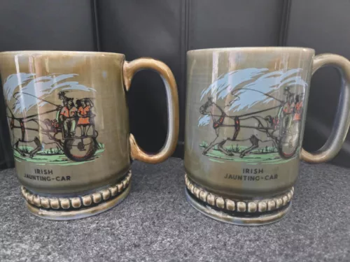 Set of 2 VTG Wade Irish Pottery  4” Coffee Mugs Irish Jaunting Car