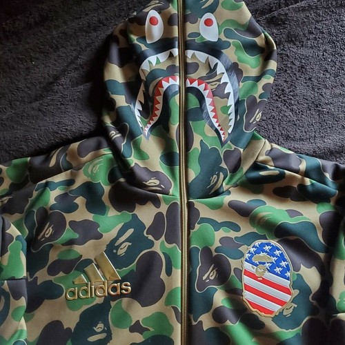 Gladys referir acento BAPE x Adidas SB Shark Hoodie Green Mens XL. Lightly used | eBay