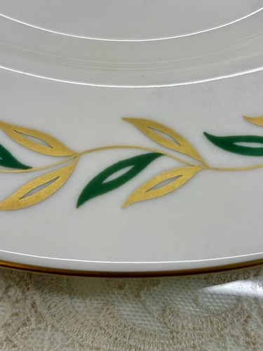 Alberta by Castleton USA Dinner Plate Vintage 10.75” Gold Green Ivory 1952-1962 - Picture 2 of 3