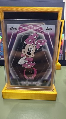 Topps Neon Minnie Mouse 10/10