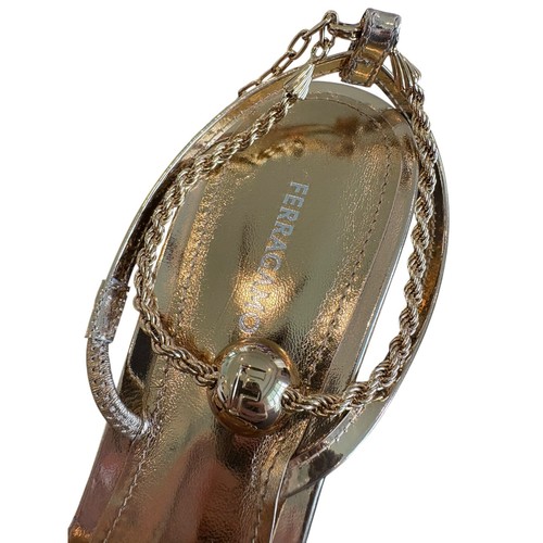 Sandalias Ferragamo Denise Tacón Cadena Tobillo Correa 70mm Metálico Dorado Fiesta Talla 7 - Imagen 6 de 14