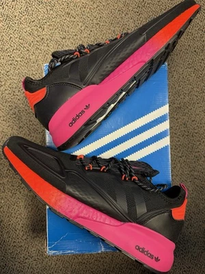 Preços baixos em adidas ZX 2K Boost Black Solar Red | eBay