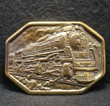 WG13153 NOS COOL VINTAGE 1970s  TRAIN ENGINE  RAILROAD ARTWORK BELT BUCKLE