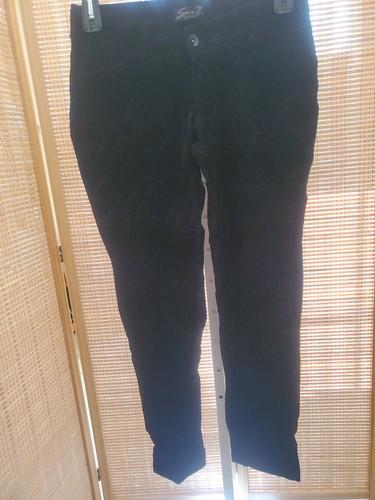 Seven7 Pants Womens Size 8 X 28 Stretch Skinny Leg Black Velour Back Pocket - Picture 2 of 11