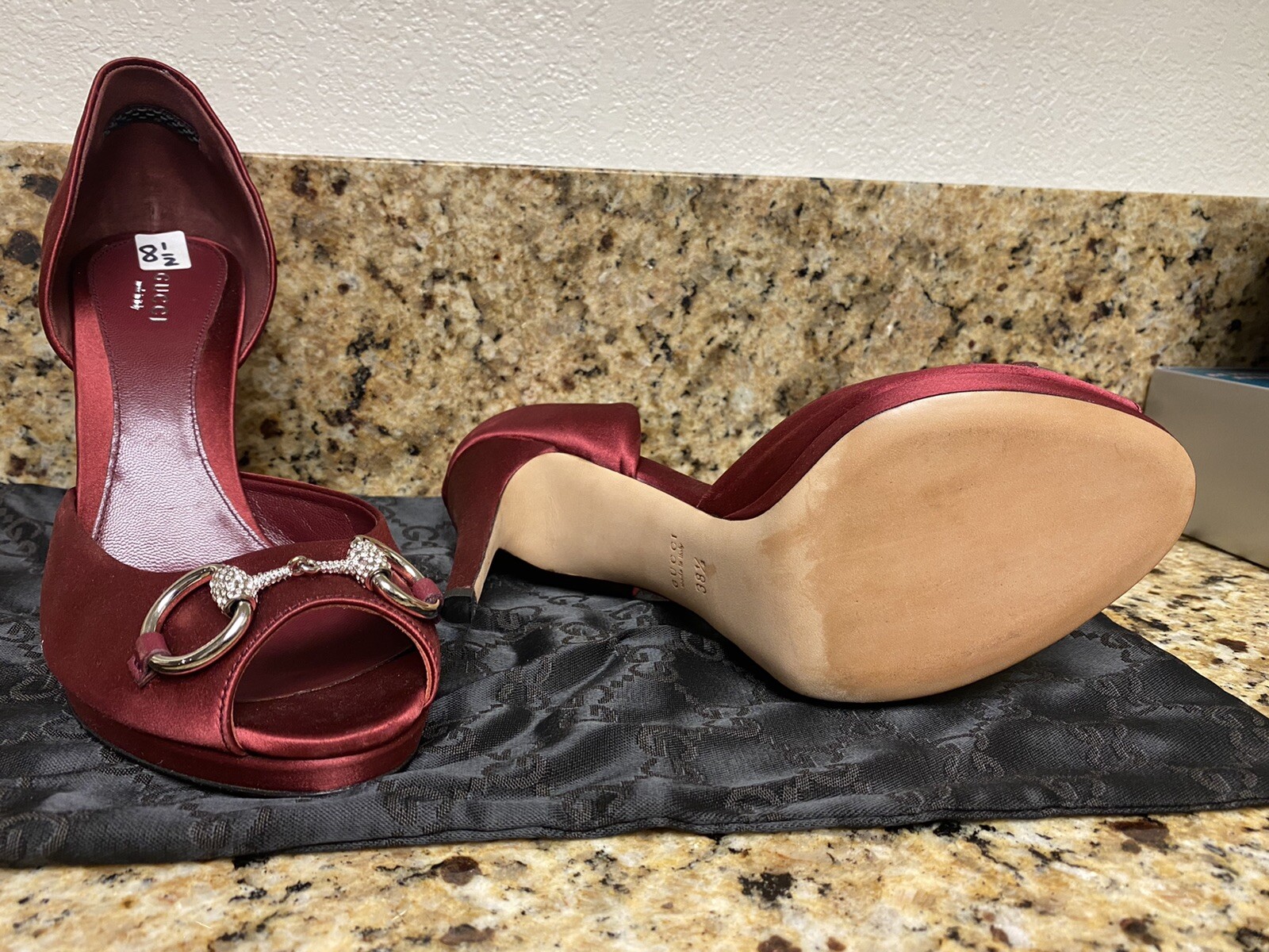 Picture 2 of 6