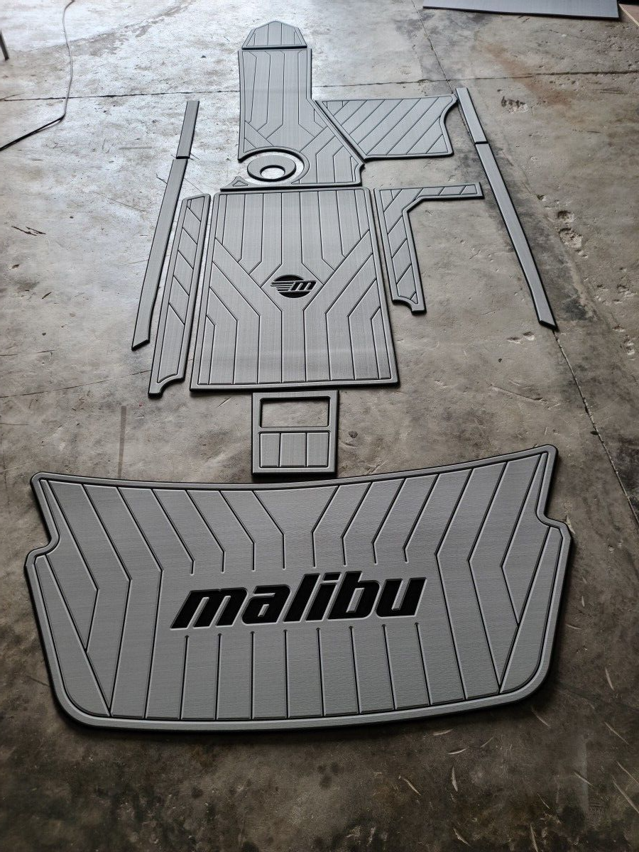 2012-2016 malibu 22mxz Cockpit Swimming platform 1/4