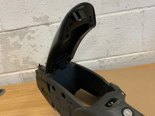 PORSCHE 911 996 CENTRE CONSOLE CARRERA 2 Door Coupe 98-05 DARK BLUE SILVER - Picture 7 of 10