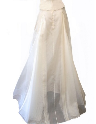 CAROLINA HERRERA sz 10 ivory Silk Faille Formal Bridal Ball Skirt with Train Hem - Picture 3 of 8