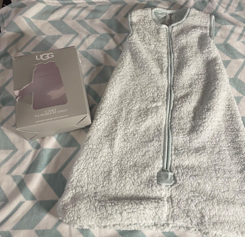 UGG Casey Gray Baby Wearable Blanket 6-12 Months BLUE MEDIUM - Picture 5 of 8