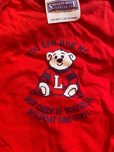 Linfield Wildcats Baby Infant One Piece Size 9-12 Months Red Purple Wildcat Fan - Picture 2 of 3