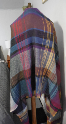 Grace and Lace Plaid Fringe Shawl Poncho with Pockets Navy Burgendy Tan - Picture 9 of 9