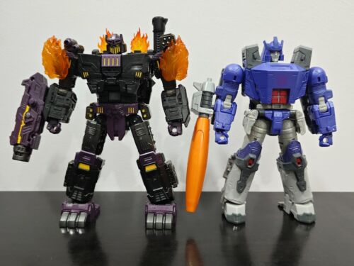 Transformers Age of The Primes Leader Class Megatronus The Fallen - Picture 5 of 11
