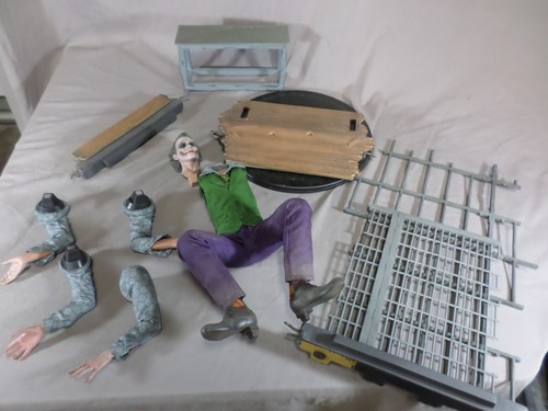 Sideshow Batman Dark Knight The Joker Premium Format Figure Exclusive #251 - Picture 13 of 22