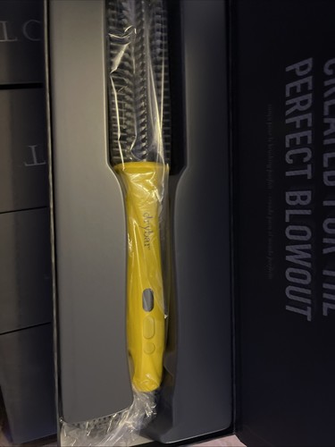 Drybar The Curl Party Heated Curling Round Brush Brand New - Picture 3 of 8