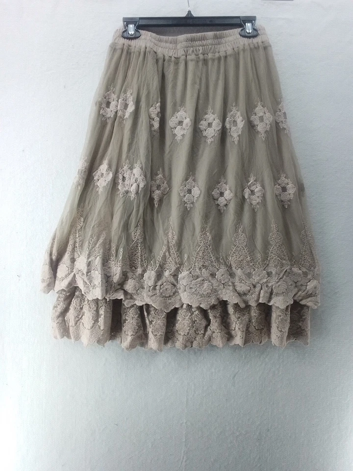 Falda Floral Indigo Soul Grande Verde Bordada con Banda Elástica Foto 3 de 4