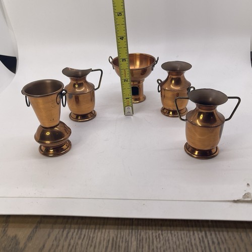 Juego de mini tazas y jarra de cobre vintage - Imagen 10 de 11