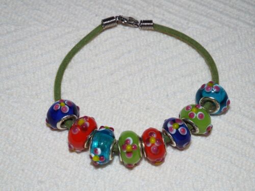 Europäisches Bettelarmband mit 8 bunten Charms: Aqua, Blau, Grün & Orange-Rot - Bild 3 von 9