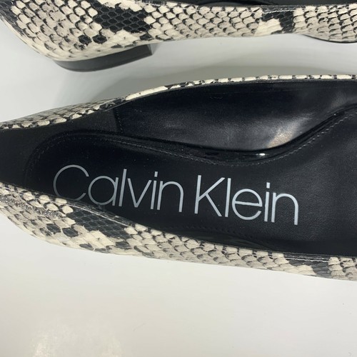 Calvin Klein Black & White Snakeskin Women's Flats Size 8 1/2 Designer Shoes - Picture 3 of 5