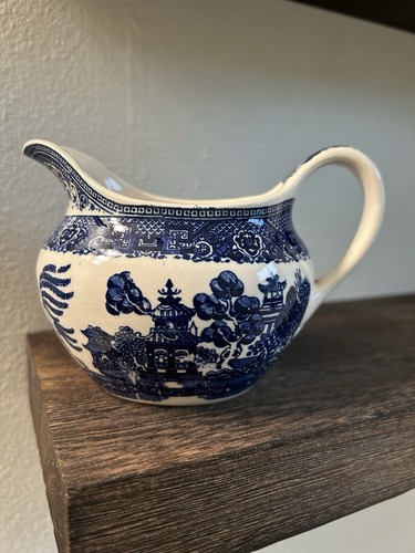Vintage Unmarked Blue Willow Gravy Boat Cream Pitcher - Picture 2 of 8