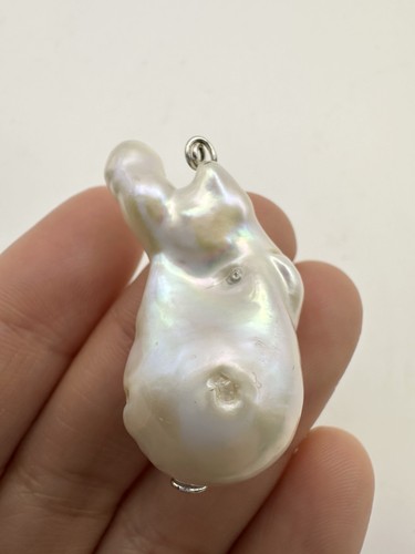 Natural Baroque Pearl Charm Pendant - Picture 2 of 5