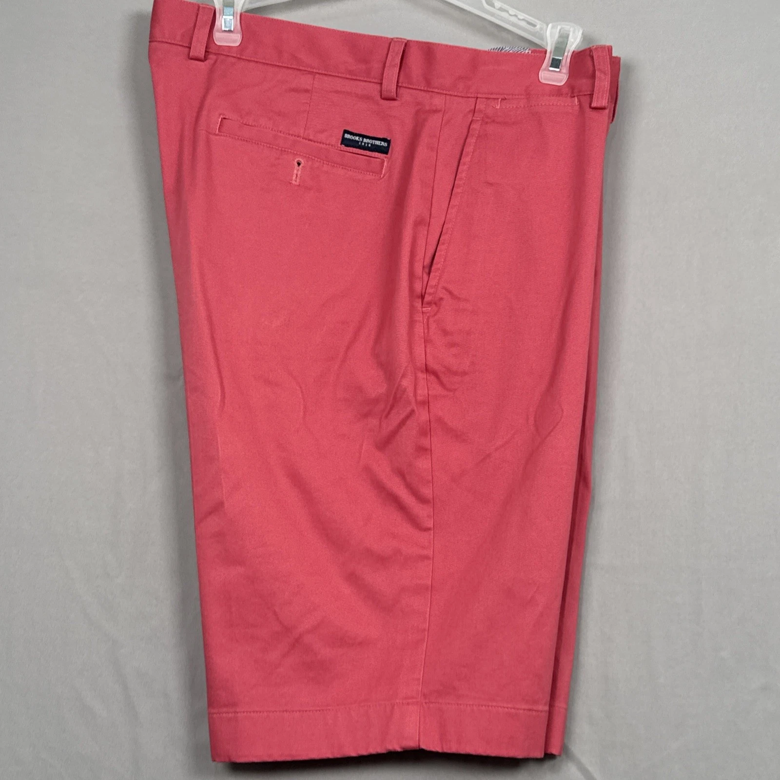 Brooks Brothers Shorts Mens 34 Salmon Pink Flat Front Preppy Chino
Opens in a new window or tab