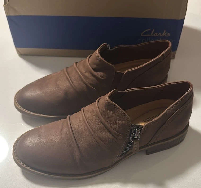 Mocassini Clarks donna 7 marroni in pelle con cerniera camzin