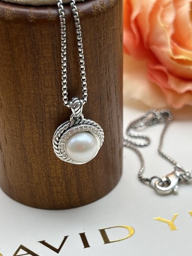 New David Yurman 7.75-8mm Pearl Crossover Pendant 17" Necklace with Pave Diamond - Picture 21 of 24