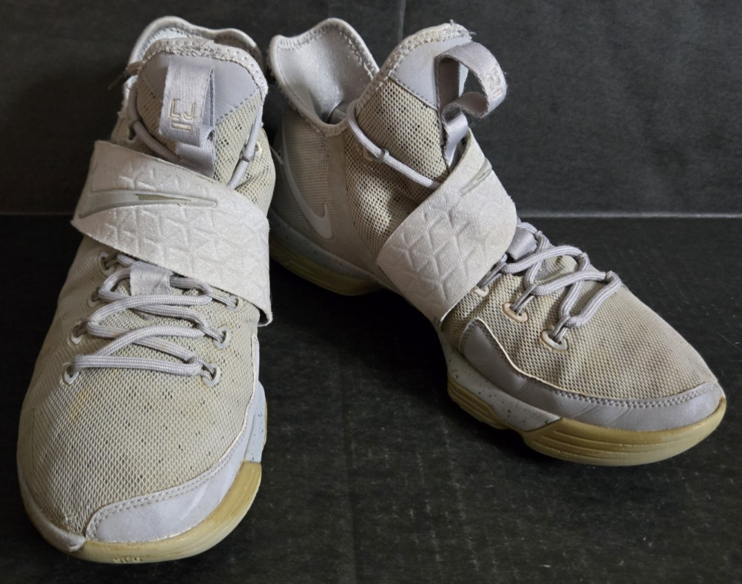 NIKE LeBron James 14 XIV Reflect Silver Strap Basketball Shoes