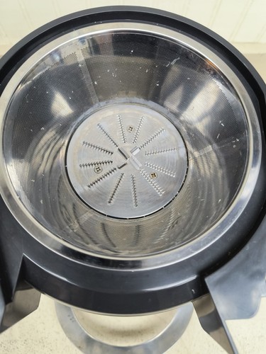 SENSIO BELLA HIGH POWER JUICER MODEL XJ-12405 STAINLESS STEEL see pics!!! - Picture 10 of 12