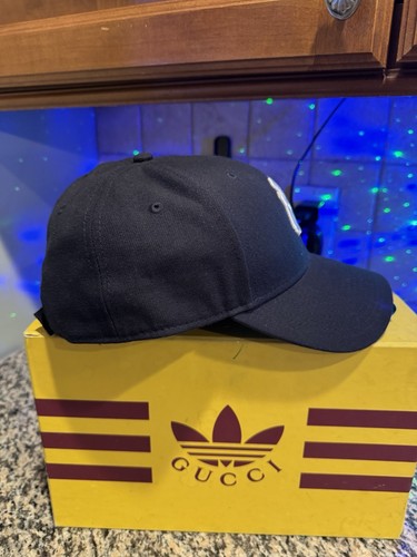 New York Yankees New Era MLB League 9FORTY Genuine Adjustable Hat - Size: OSFA  - Picture 2 of 10