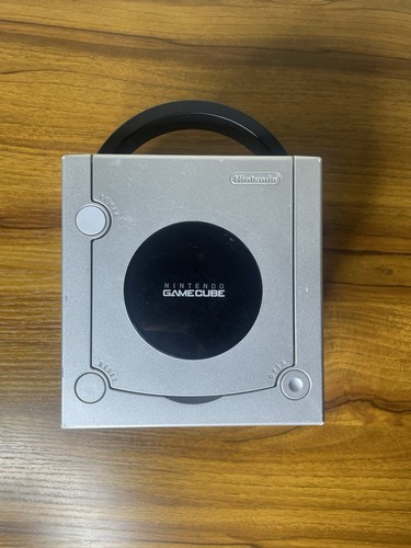 Nintendo GameCube Platinum Silver Console DOL-101 W/ Cables & Controller TESTED - 第 6/11 張圖片