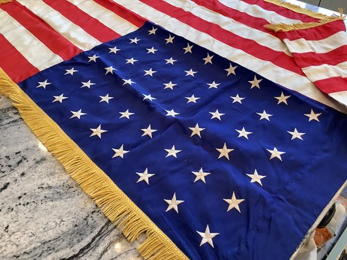 Bandiera americana cerimoniale 48 stelle vintage con frangia dorata - Foto 14 di 18