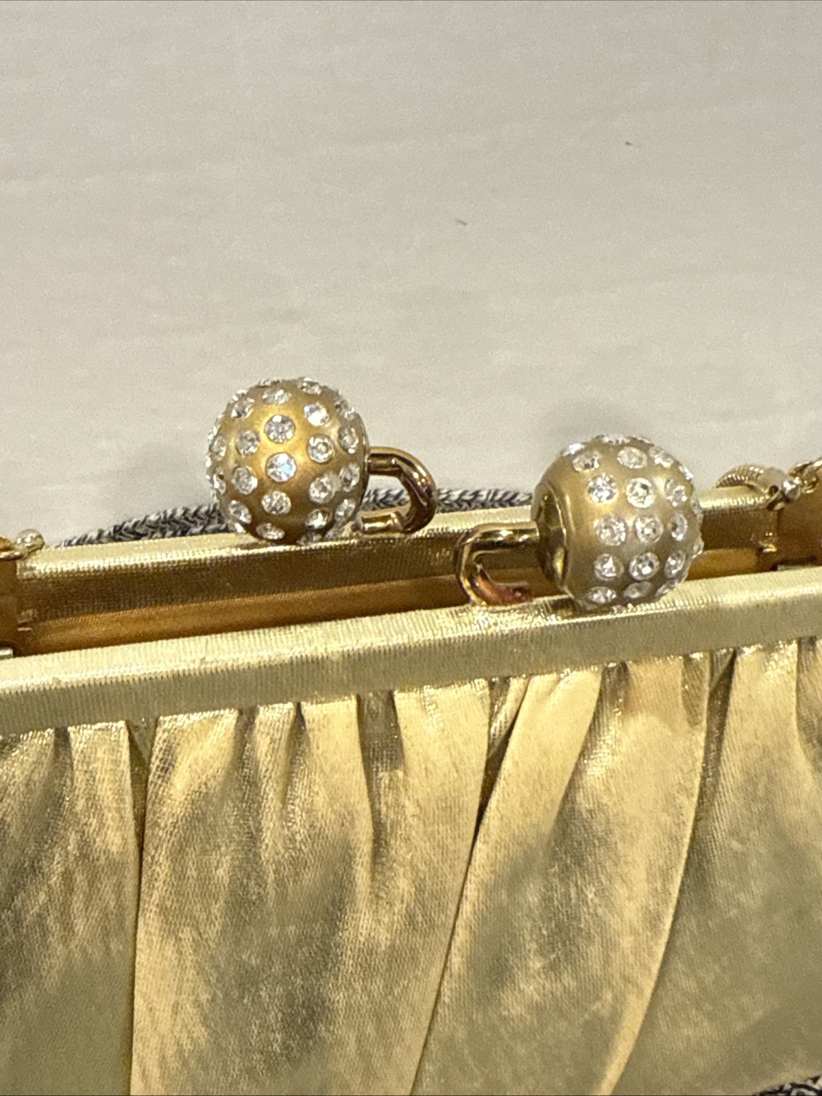 Picture 4 of 13