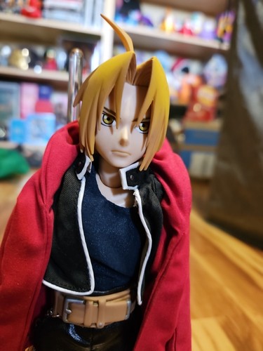 Modellino giocattolo FullMetal Alchimista Edward Elric Medicom RAH