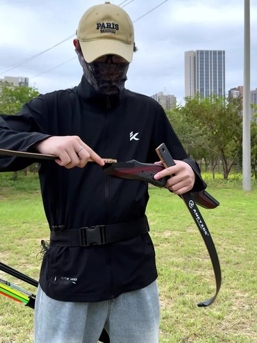 62" Takedown Recurve Bow Kit 20-50lbs Archery Hunting Target Shoot Practice - Video 1 of 1