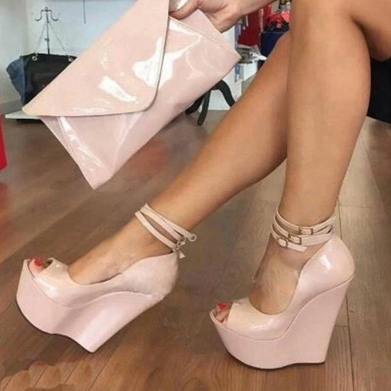 High wedge shop sandal platform