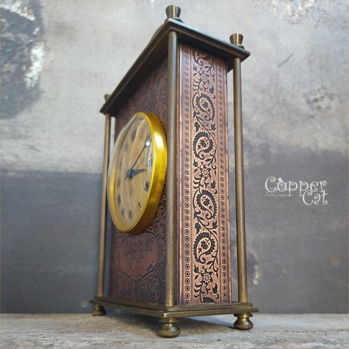 Mechanical soviet table clock with full restored old mechanism «Molnija» - Picture 2 of 8