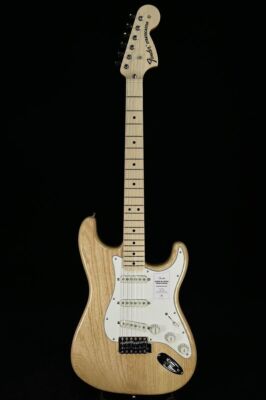Fender Made in Japan Traditional 70s Stratocaster Maple Natural w