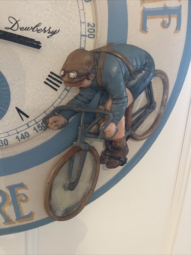 Vintage French 3D Dewberry Wall Clock: contre la montre cyclisme - Picture 4 of 10