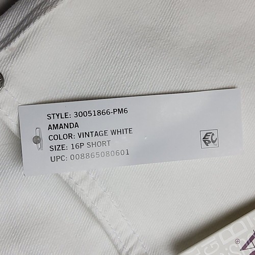 Gloria Vanderbilt Amanda Denim Straight Leg Jeans White Size 16P Short NWT - Picture 6 of 10