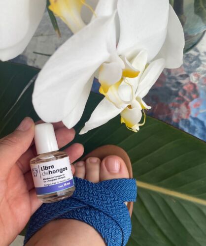 Nail Fungus Treatment Solution For Toe & Fingers Maximum Strength 100% Guarantee - Picture 3 of 5