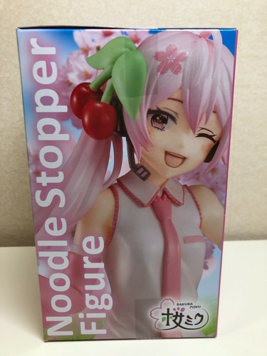 Sakura Miku Noodle Stopper Figure Wink ver. FuRyu - Picture 2 of 5
