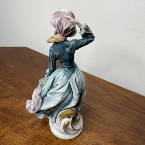 Capodimonte Giuseppe Cappe Figurine Lady with Hat Wind Made in Italy - Picture 7 of 12