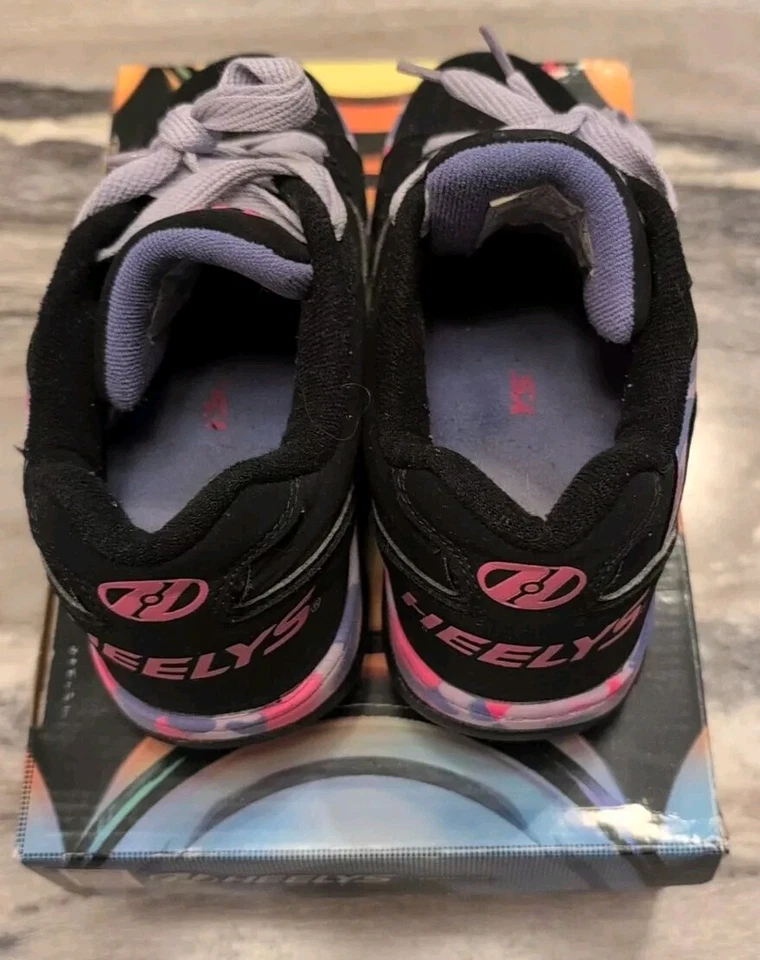 Heelys Skate Shoes Propel 2.0 Black Lilac Pink Confetti Sneakers Women's Size 6 - Image 4 of 4