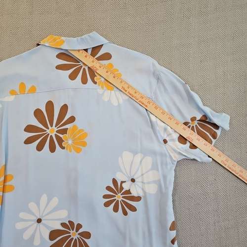 No Boundaries Men's Short Sleeve Shirt Size Large 42/44 Blue Floral Retro EUC - Picture 10 of 12