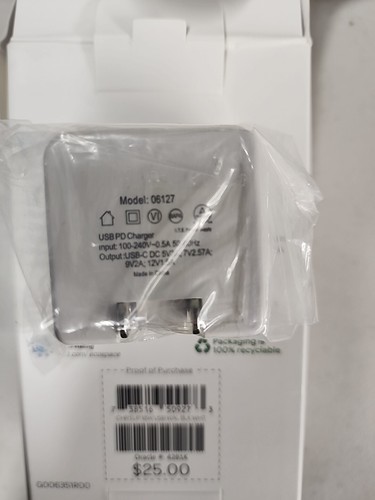 AT&T MFi- Certified USB-C Wall Charger Adapter 18W PD in White - NEW - Picture 3 of 3