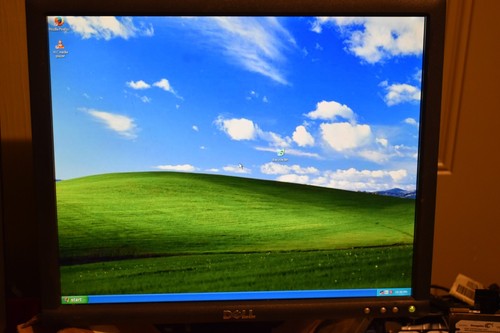 Dell Optiplex GX620 Desktop Pentium 4HT 4GB 500GB Windows XP 32-bit Floppy Drive - Picture 2 of 20