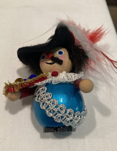 Vintage Steinbach German Christmas Ornament W/ Box - Musketeer Porthos Jewels - Picture 2 of 6